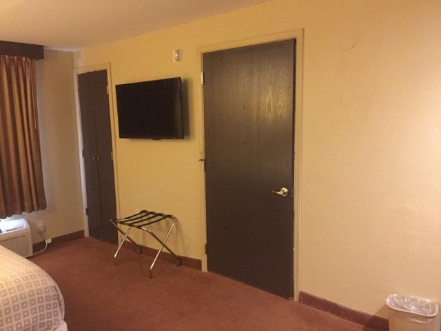 Americas Best Value Inn Caldwell Екстер'єр фото
